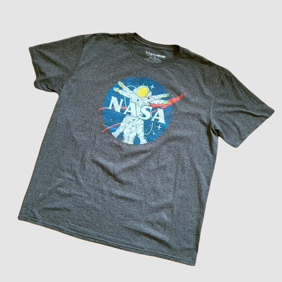 Men's NASA Astronaut Sz XLarge Graphic T-Shirt Gray - Picture 1 of 3
